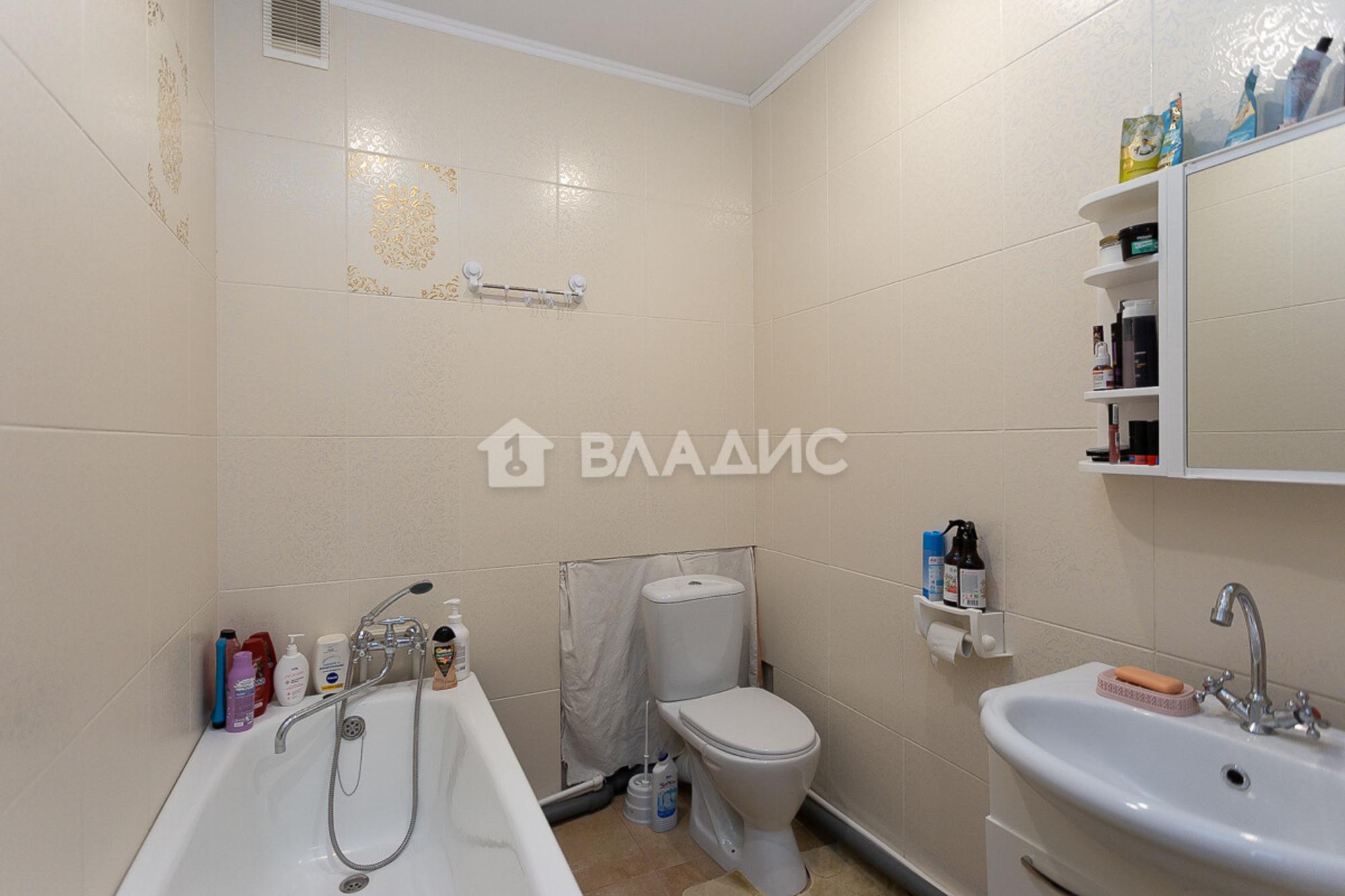 Купить квартиру за 5 149 000 рублей на улица Нижняя Дуброва