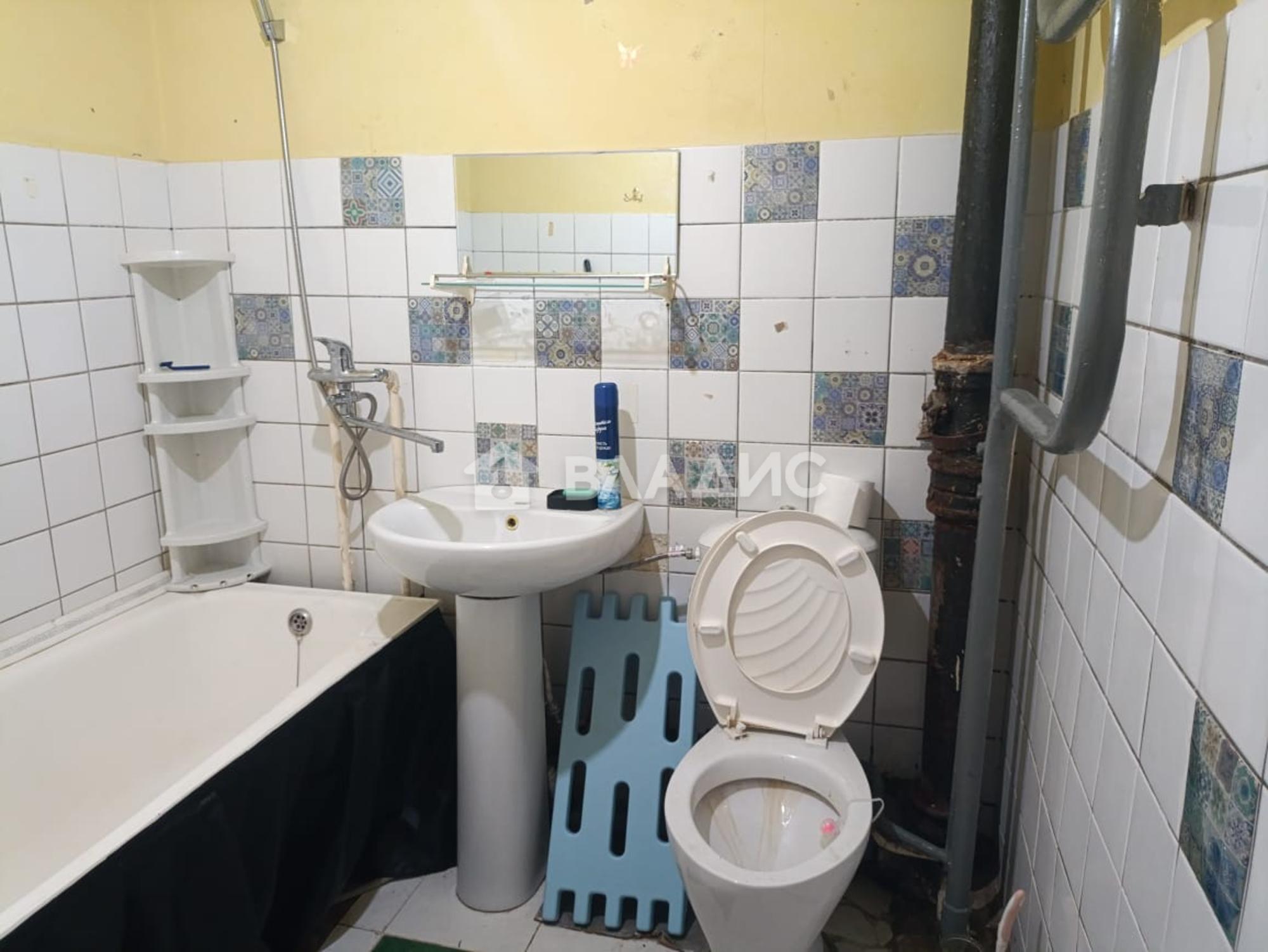 Купить квартиру за 2 800 000 рублей на улица Лакина