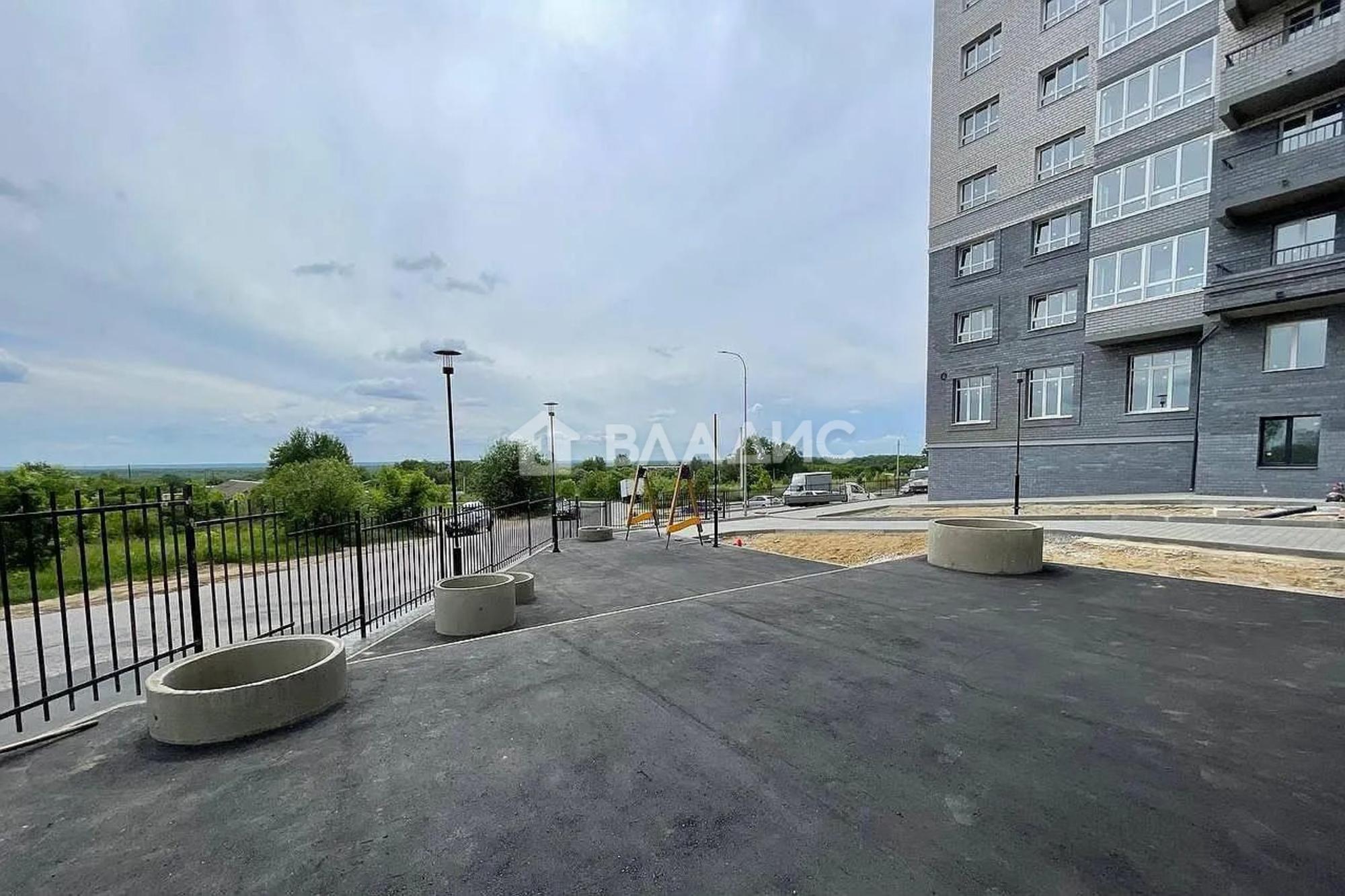 Купить квартиру за 4 400 000 рублей на улица Нижняя Дуброва