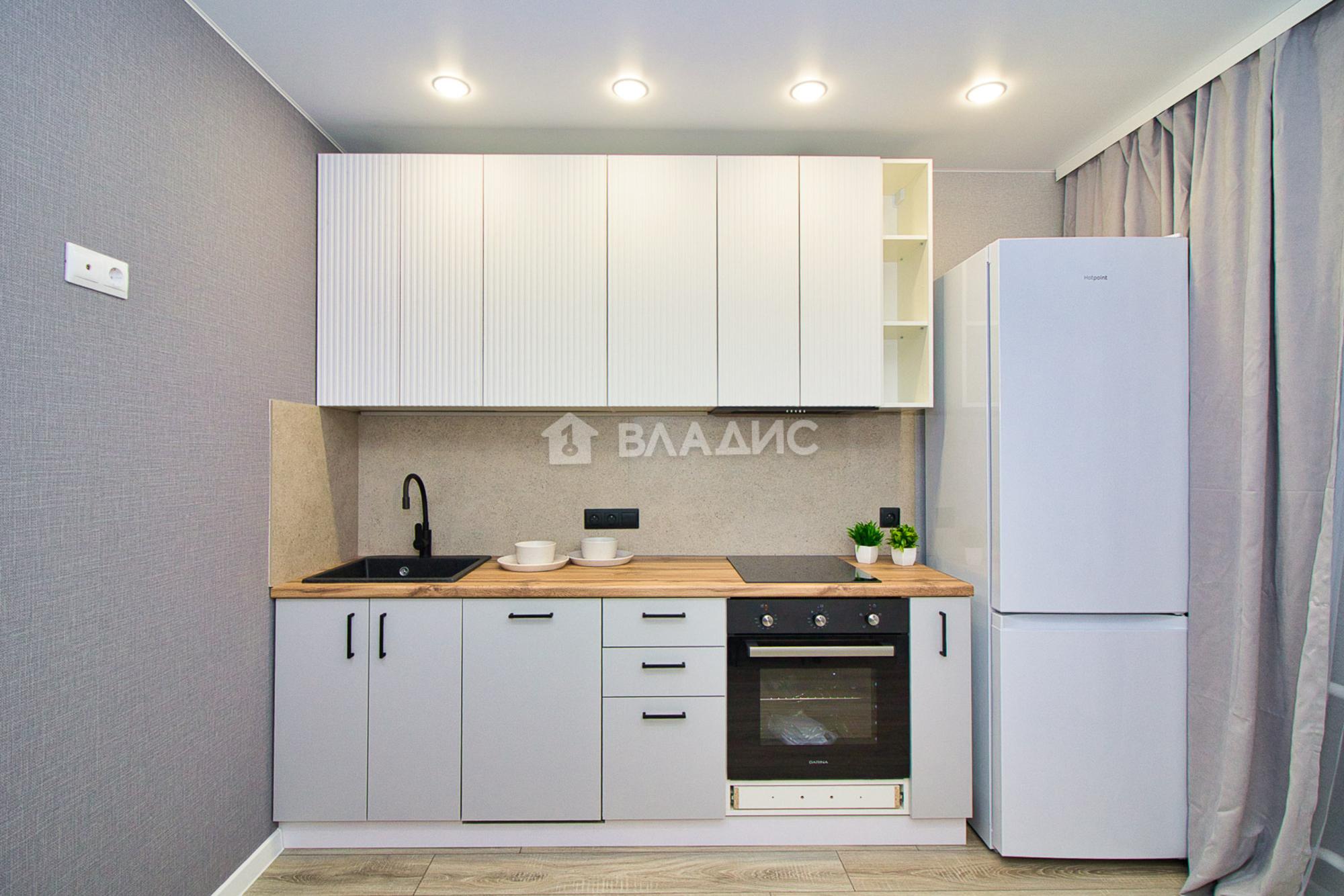 Купить квартиру за 6 400 000 рублей на улица Лакина