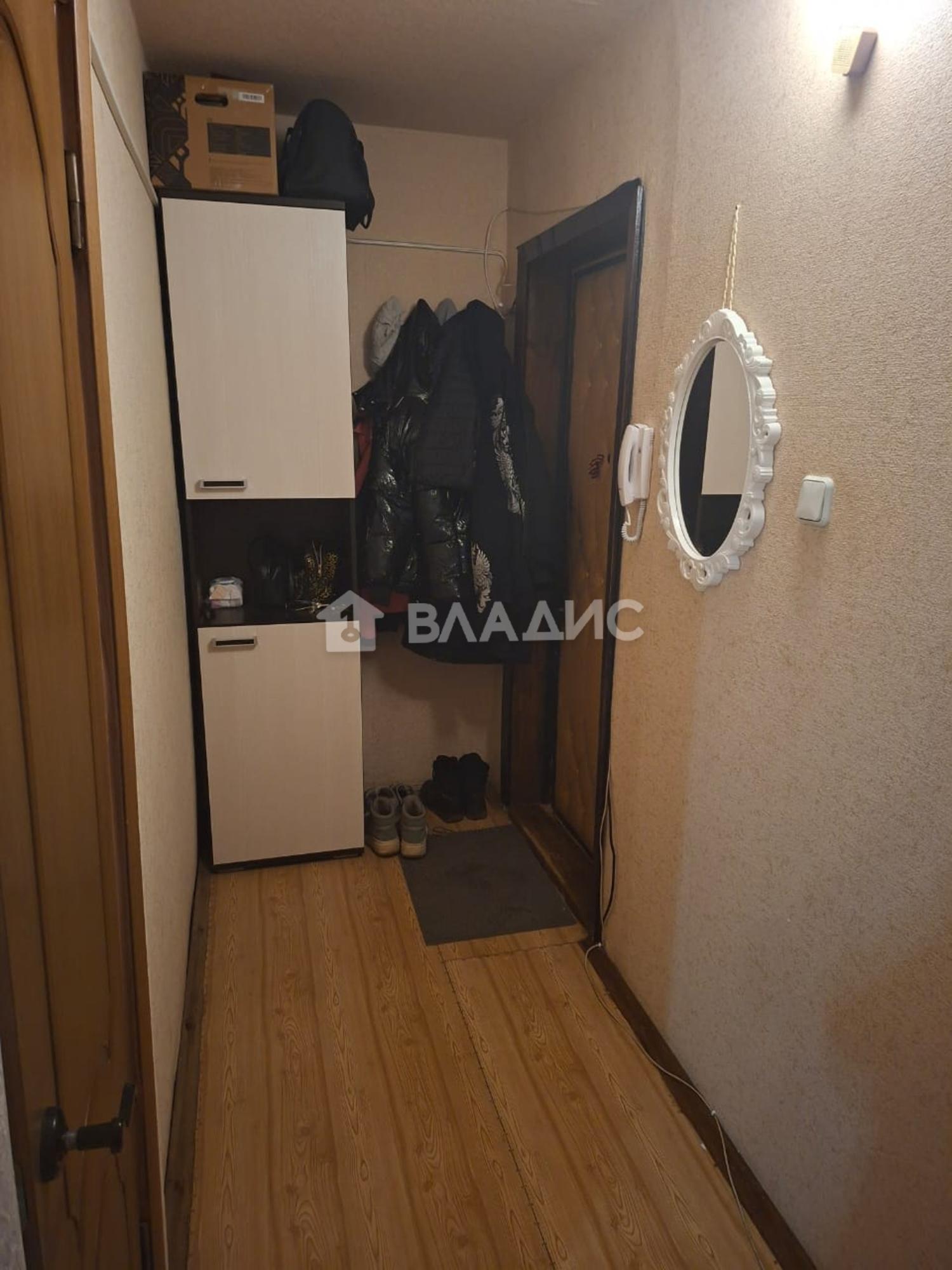 Купить квартиру за 3 250 000 рублей на улица Комиссарова