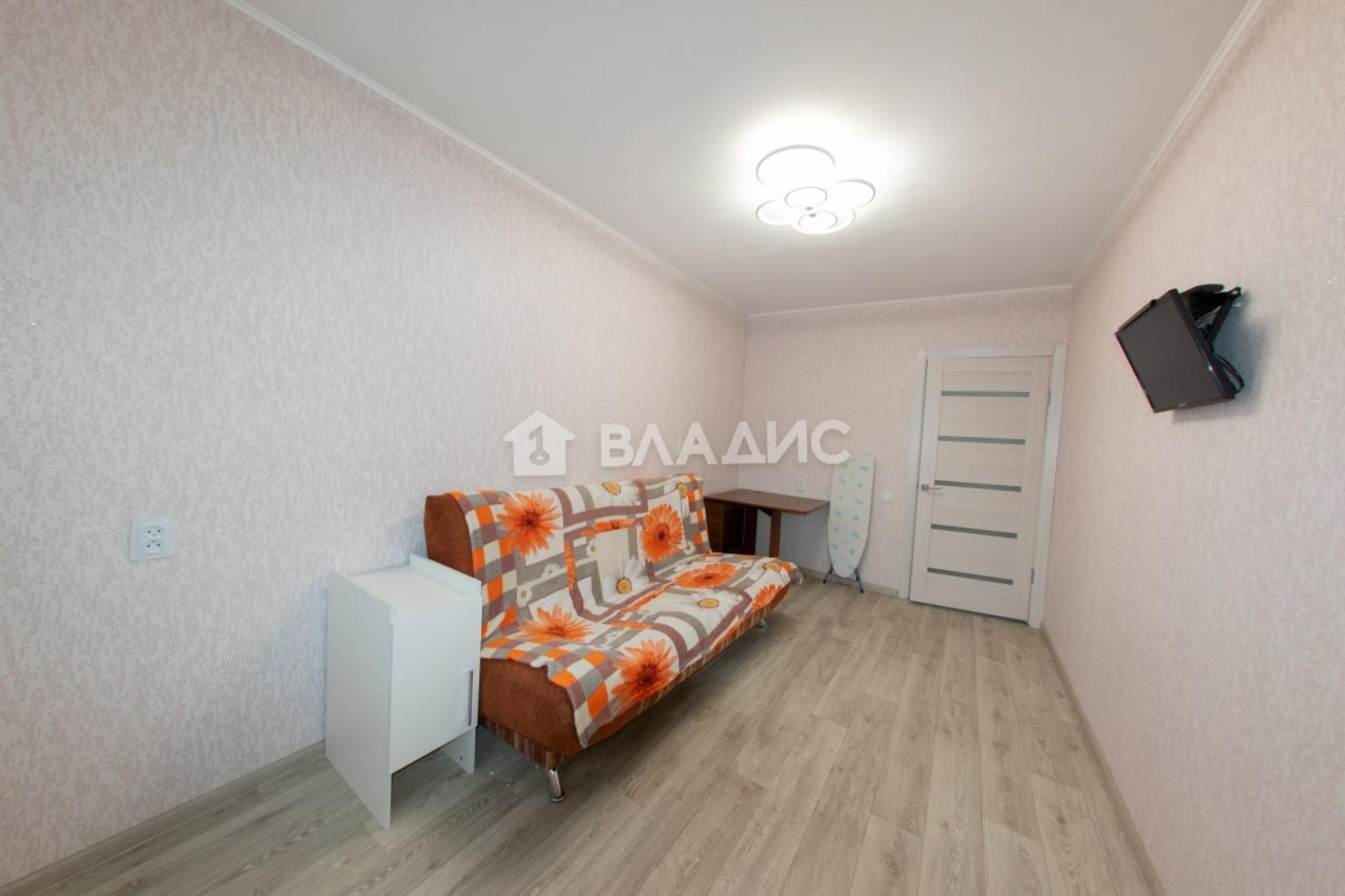 Сдать квартиру за 30 000 рублей на Новгородская улица