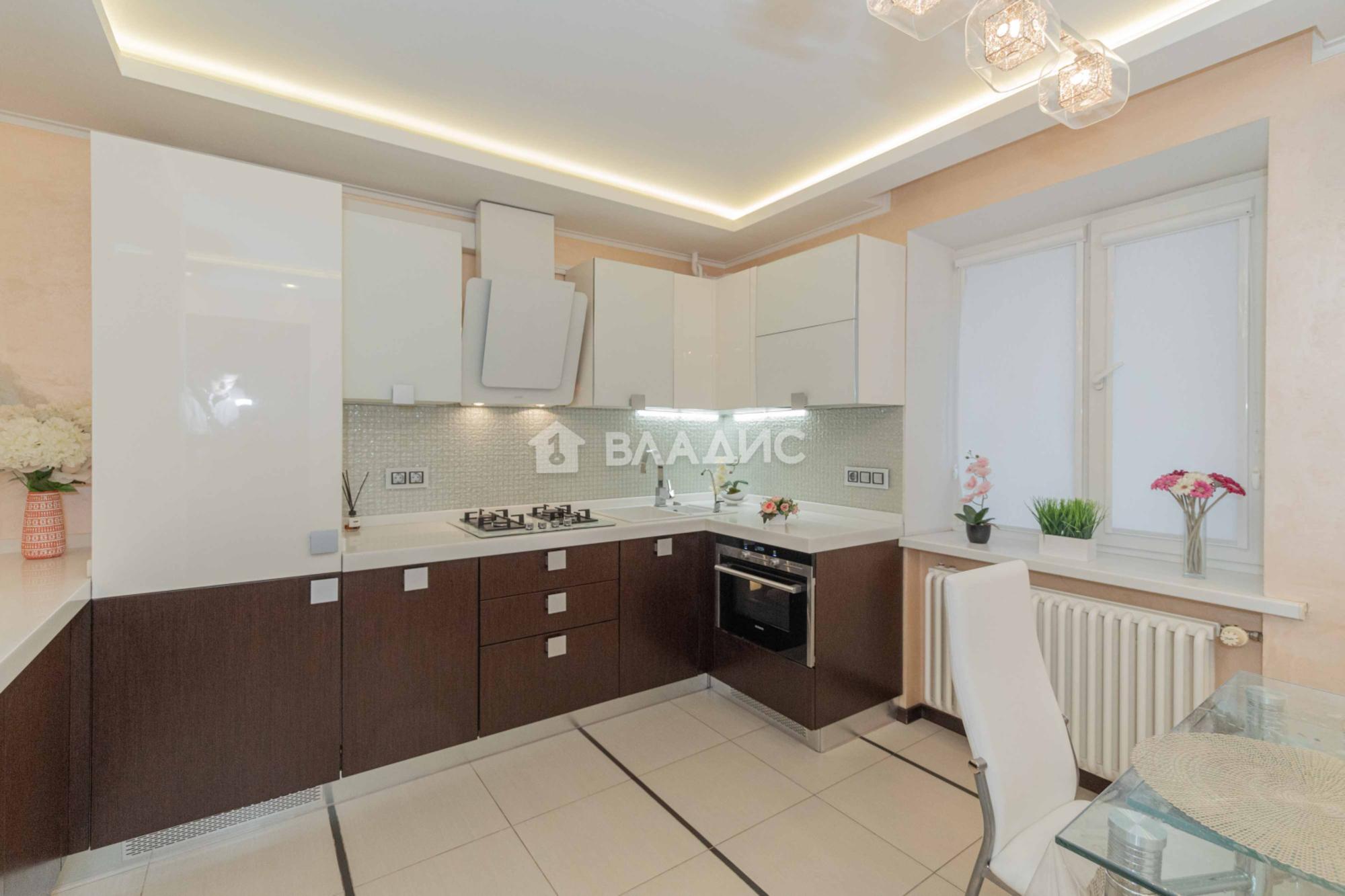 Купить квартиру за 12 500 000 рублей на улица Мира