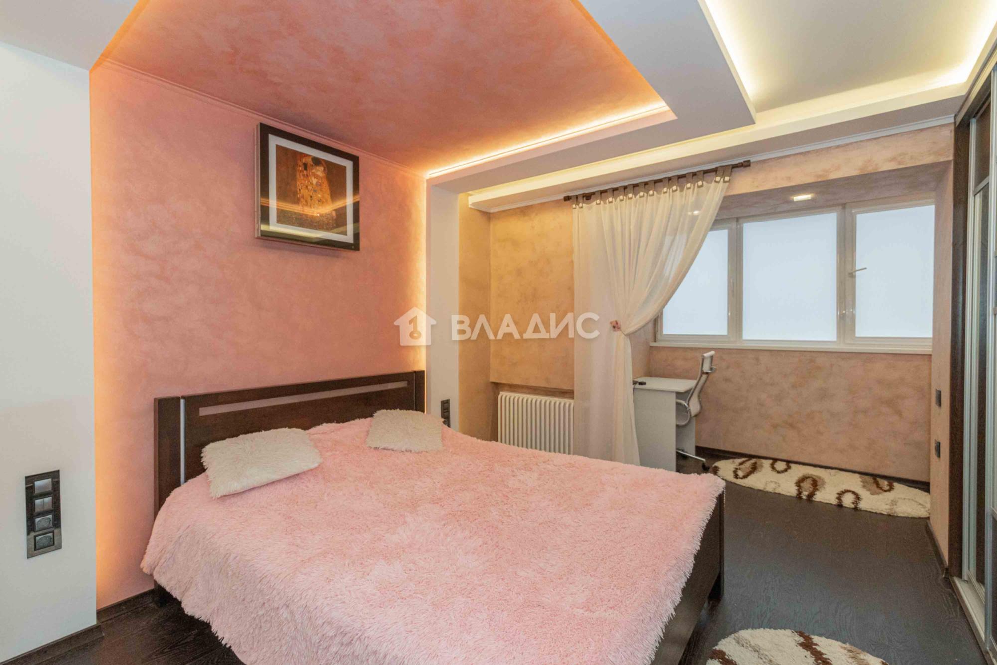 Купить квартиру за 12 500 000 рублей на улица Мира