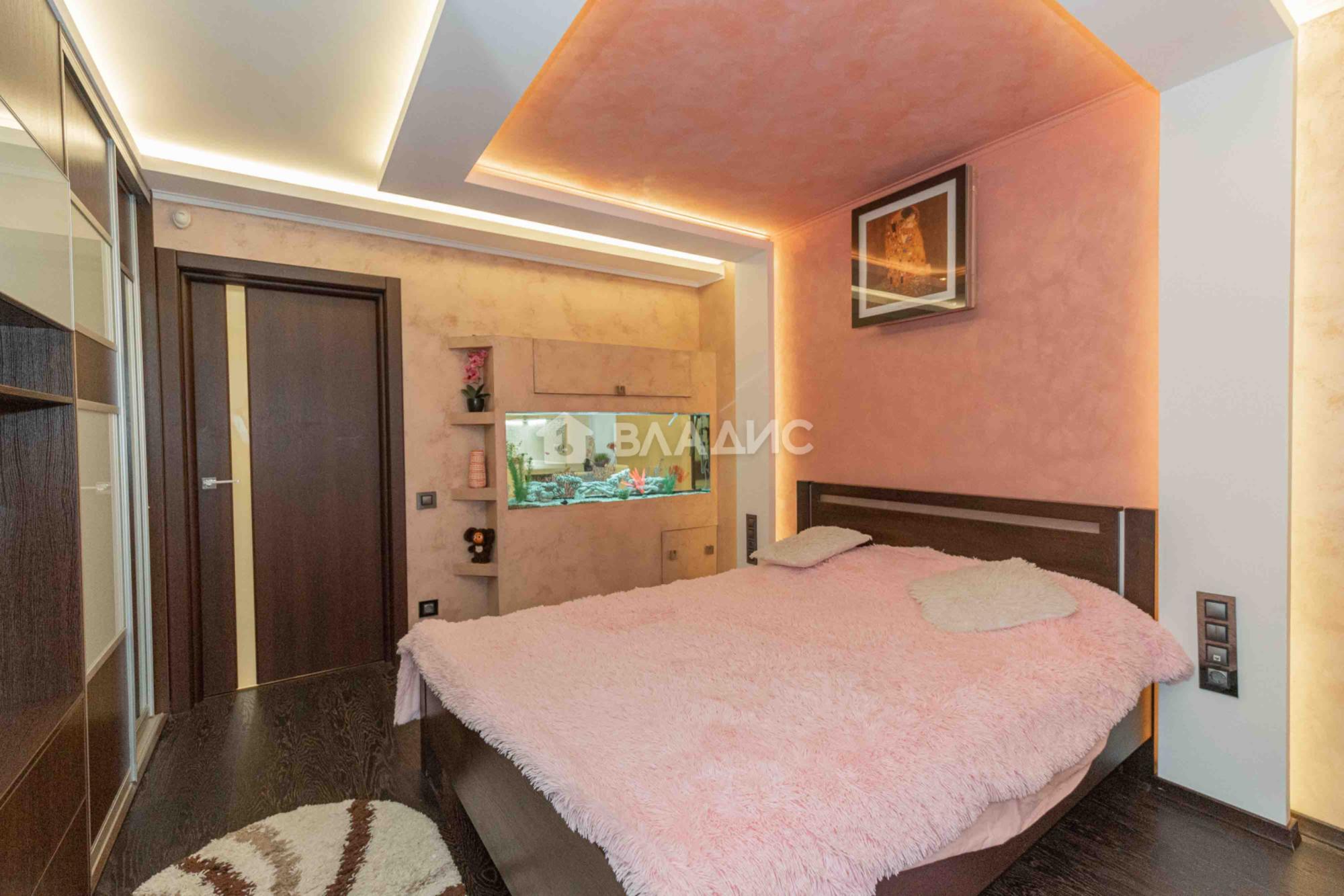 Купить квартиру за 12 500 000 рублей на улица Мира