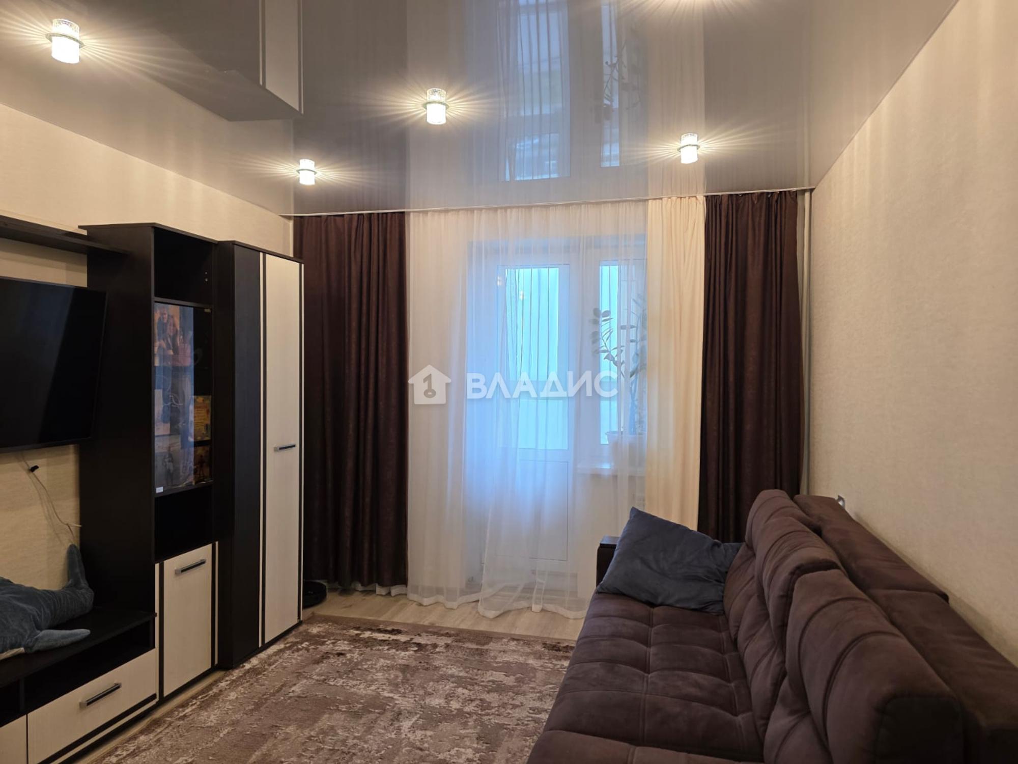 Купить квартиру за 6 400 000 рублей на Новгородская улица