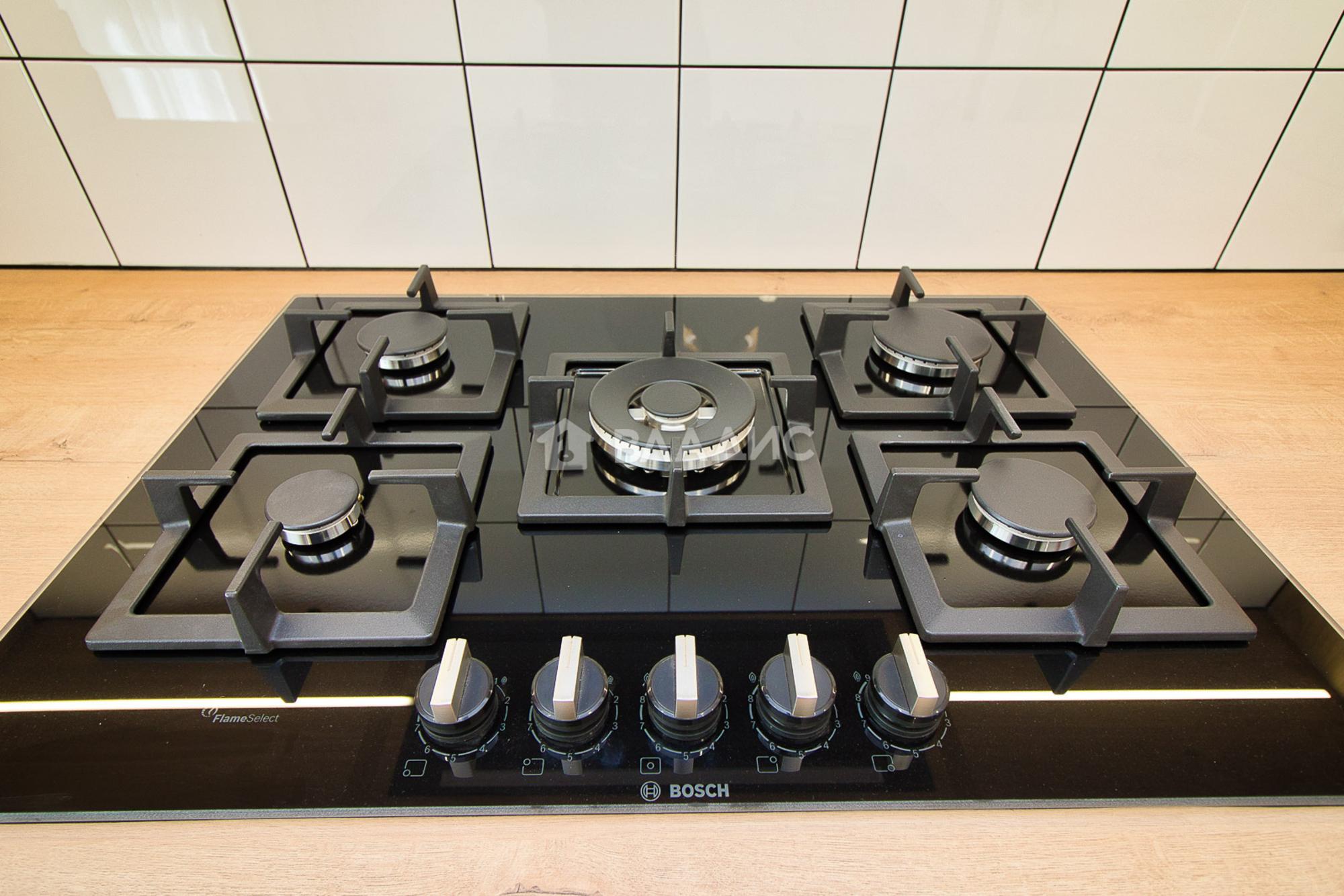 Купить квартиру за 11 900 000 рублей на Новгородская улица