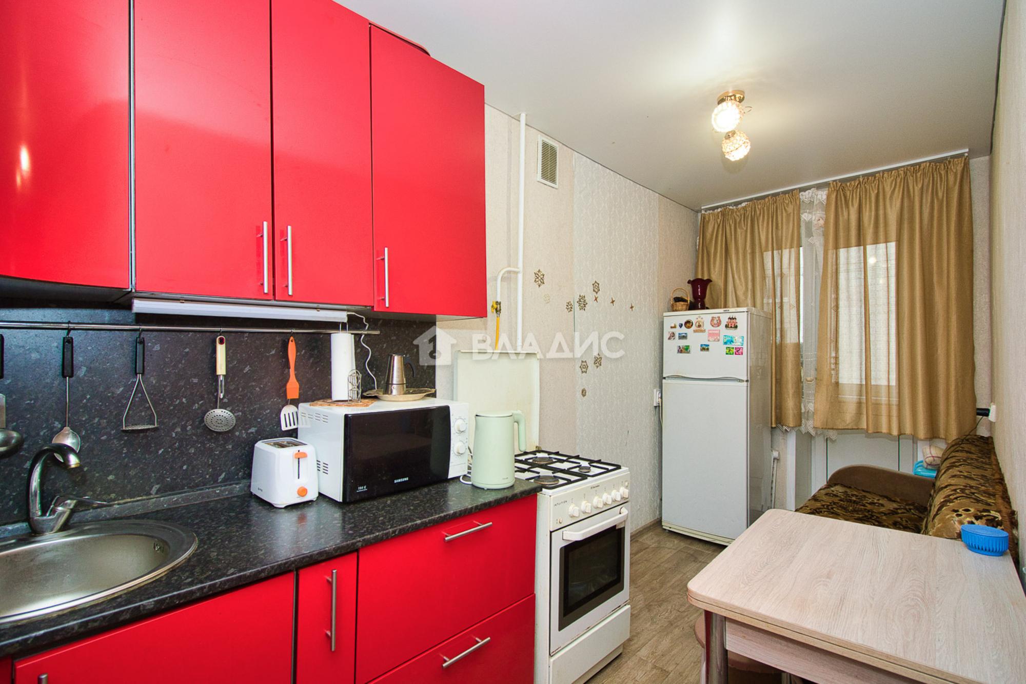 Купить квартиру за 3 600 000 рублей на Почаевская улица