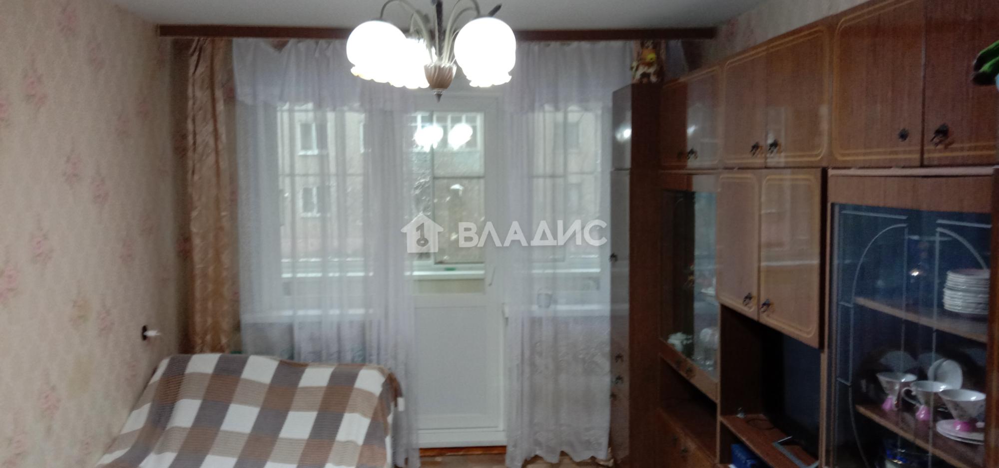 Купить комнату за 1 600 000 рублей на улица Сурикова