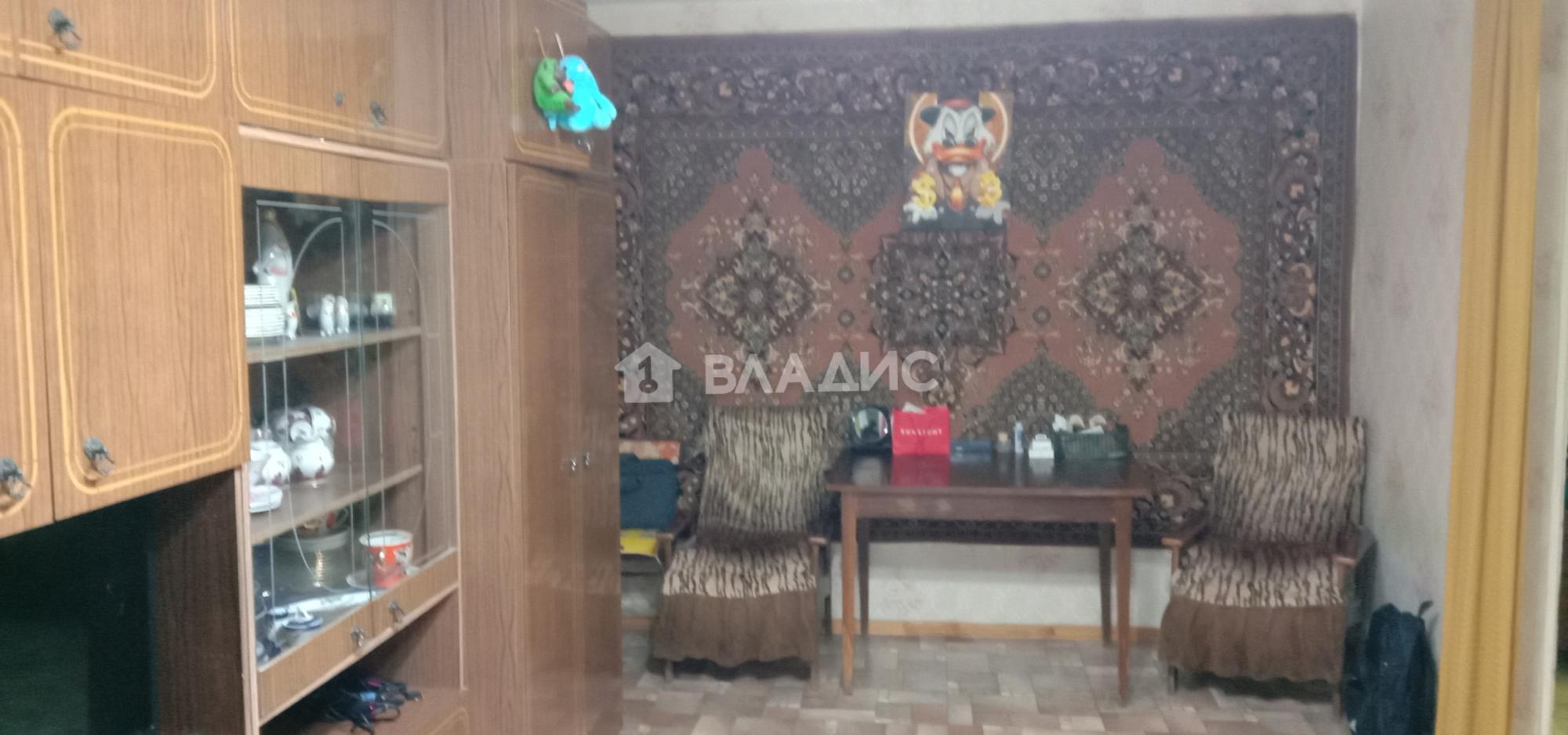 Купить комнату за 1 600 000 рублей на улица Сурикова