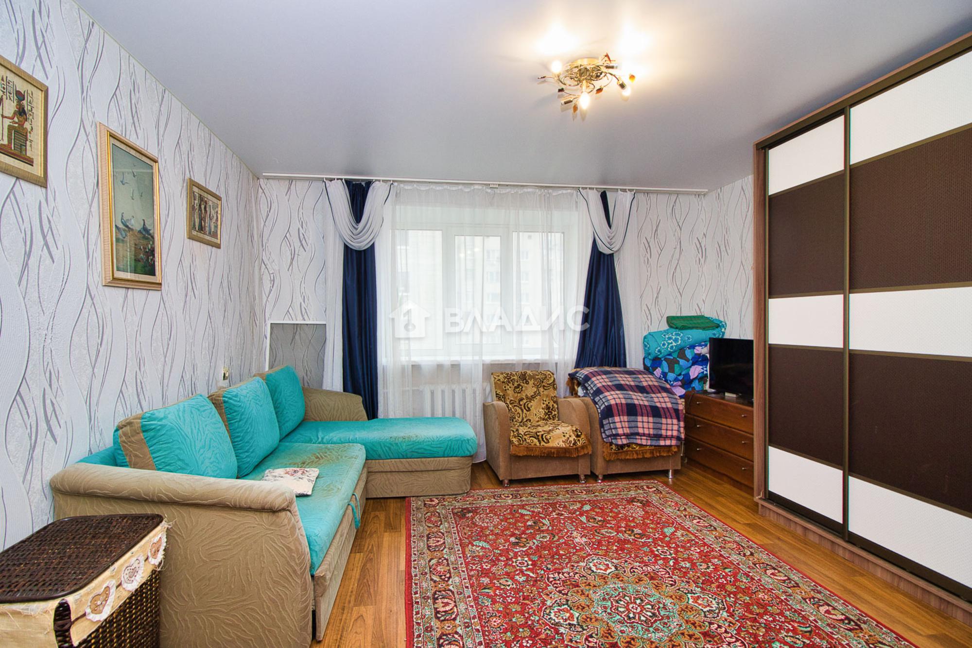 Купить квартиру за 3 600 000 рублей на Почаевская улица