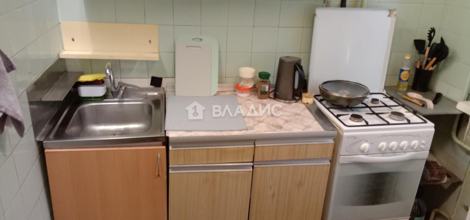 Купить комнату за 1 600 000 рублей на улица Сурикова