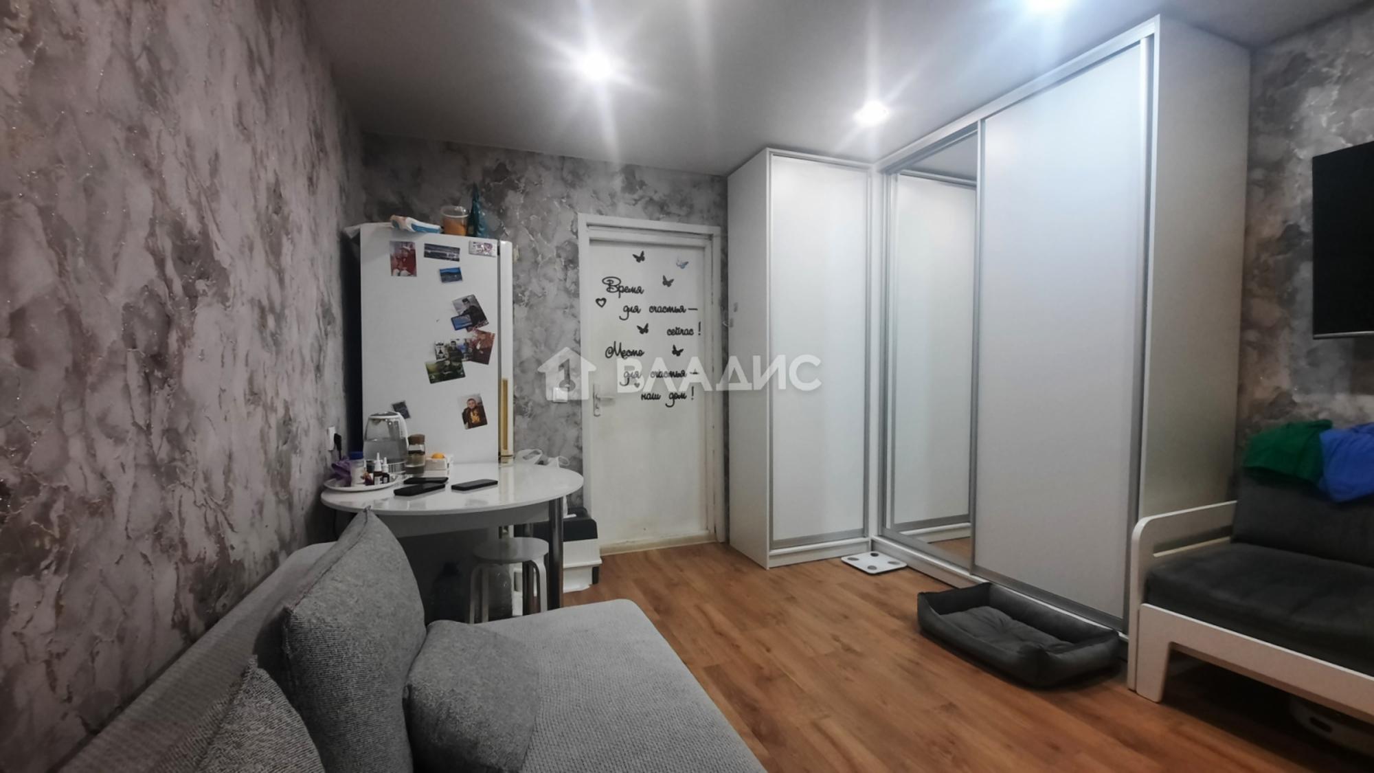 Купить комнату за 1 250 000 рублей на улица Асаткина