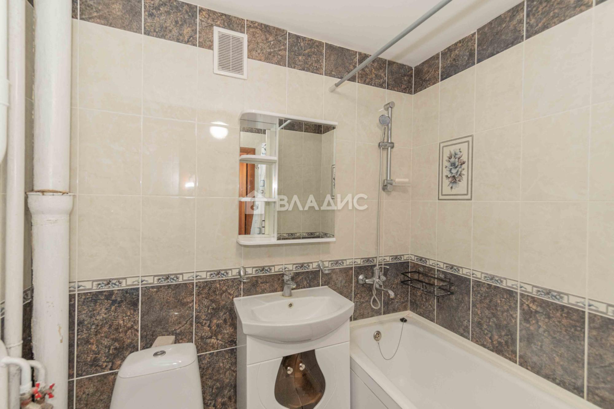 Купить квартиру за 5 700 000 рублей на Солнечная улица