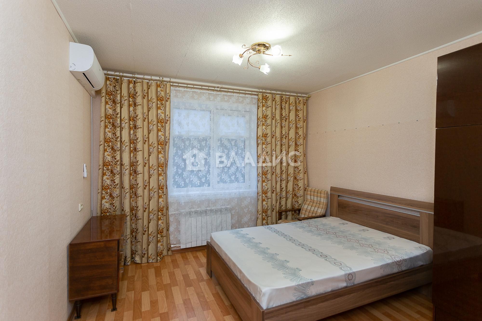 Купить квартиру за 5 500 000 рублей на улица Соколова-Соколёнка