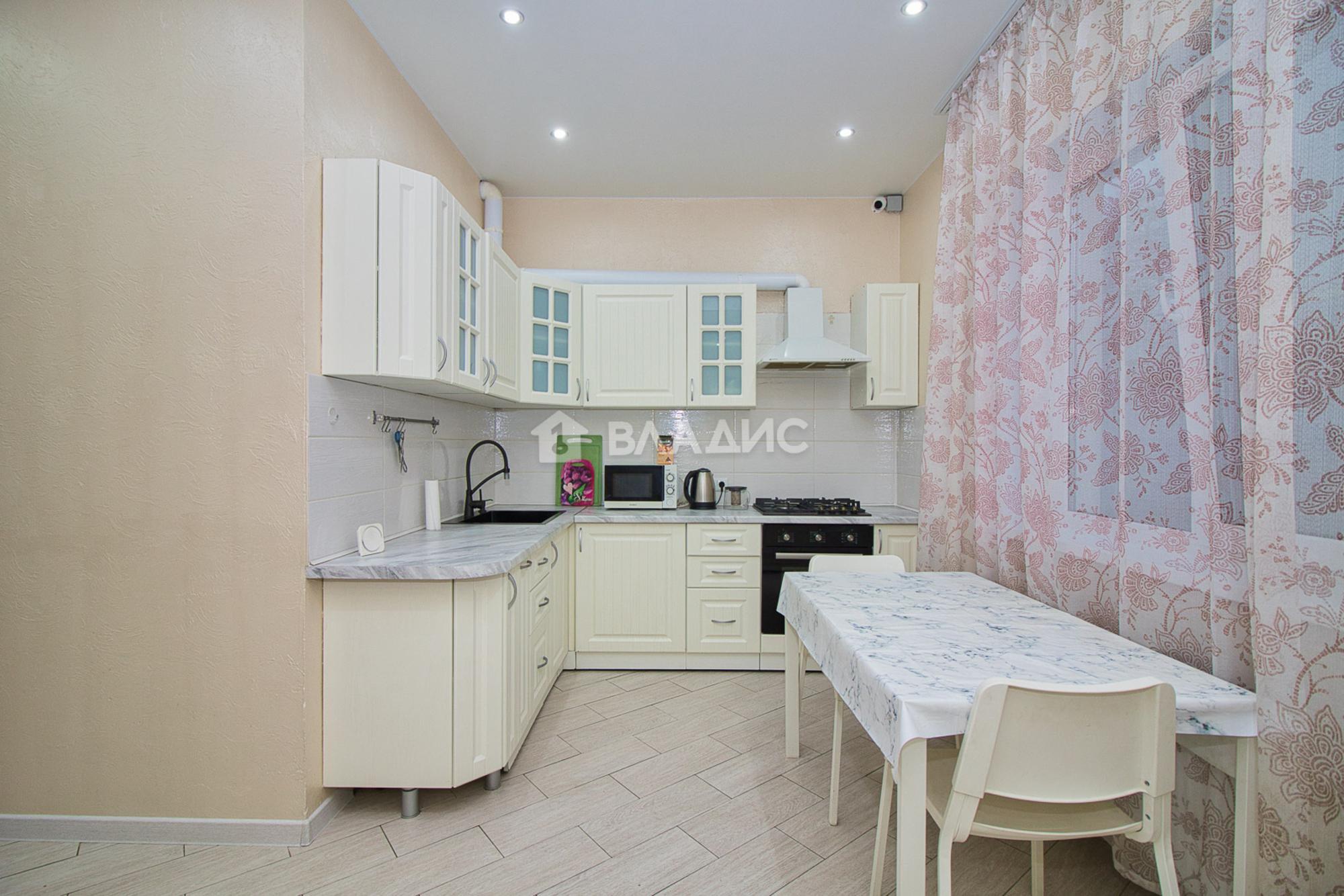 Купить дачу, дом, коттедж за 22 000 000 рублей на Фрунзенский район