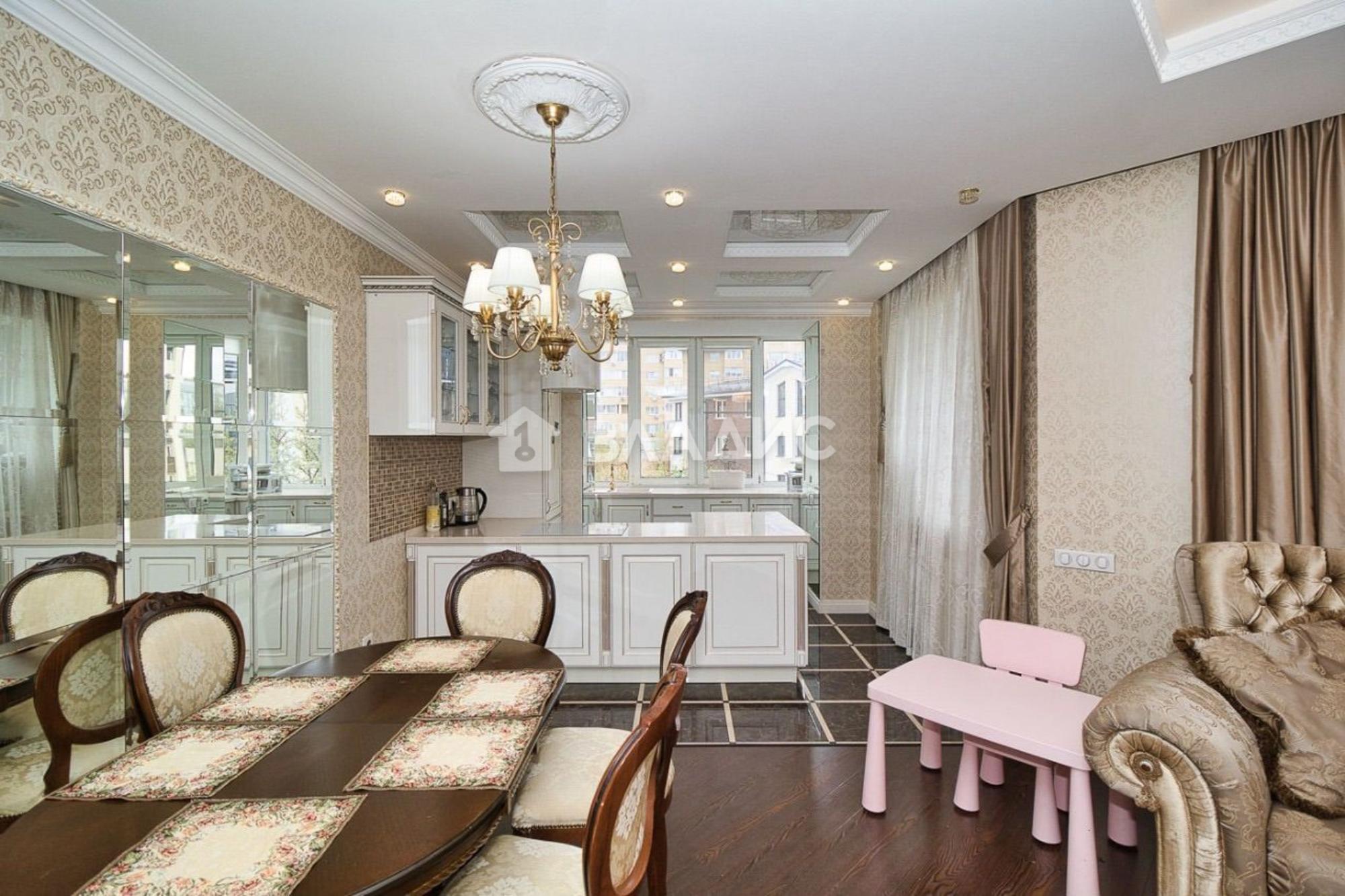 Купить квартиру за 16 500 000 рублей на улица Сакко и Ванцетти