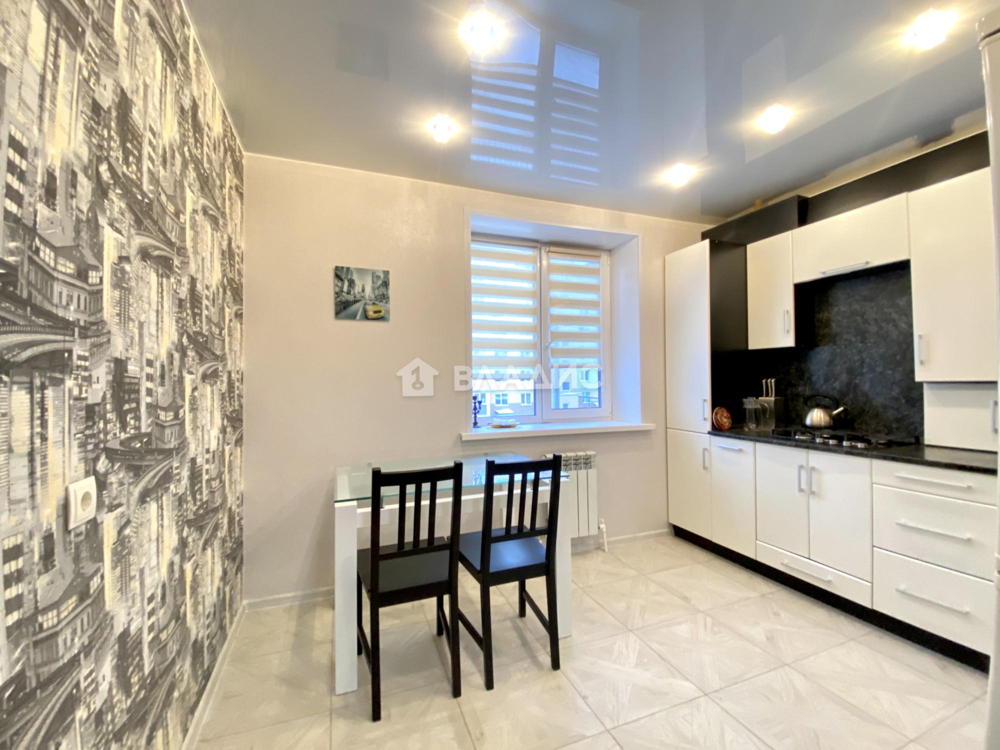 Купить квартиру за 5 650 000 рублей на Песочная улица