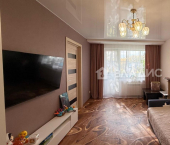 2-комн, 42кв м, этаж 3/5 улица Лакина