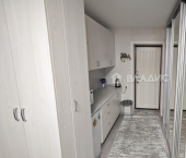 комната 102.1 кв м улица Асаткина