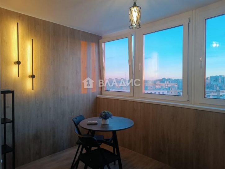 Студия улица Лакина