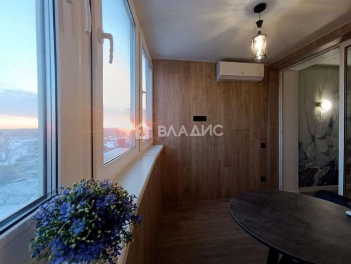 Студия улица Лакина