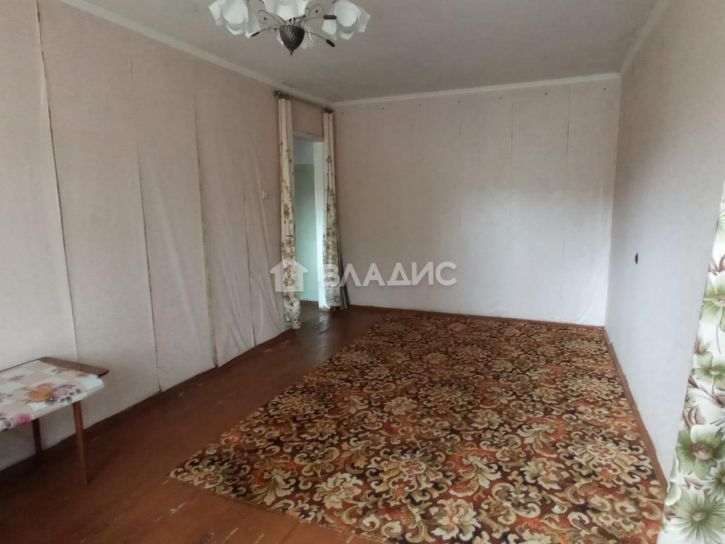 2-комн квартира улица Сурикова