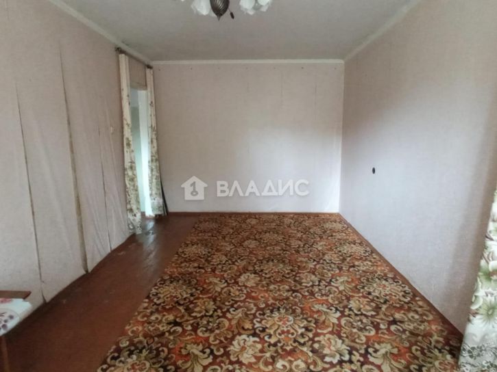 2-комн квартира улица Сурикова