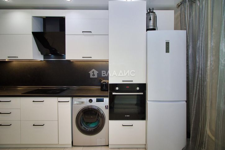 2-комн квартира проспект Строителей