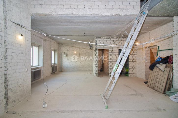 3-комн квартира улица Горького