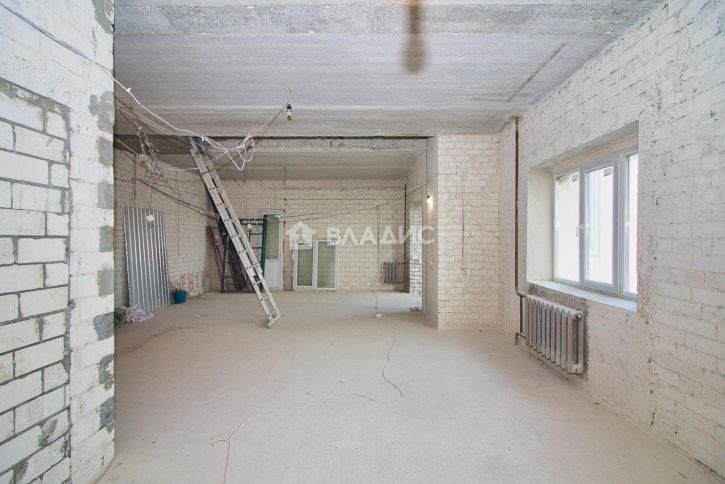 3-комн квартира улица Горького