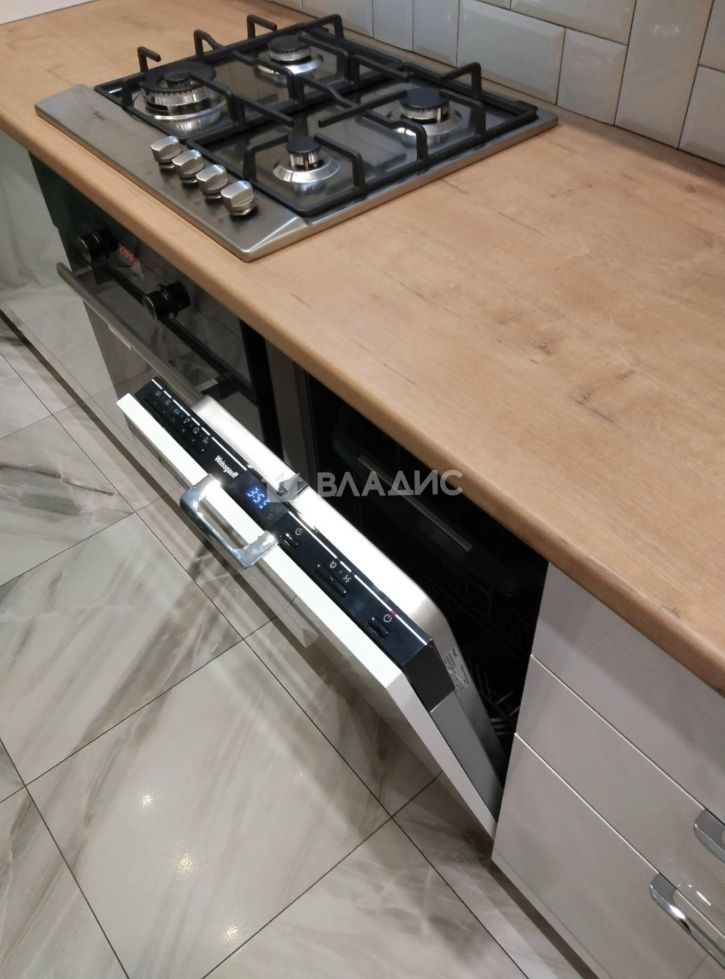 2-комн квартира улица Верхняя Дуброва