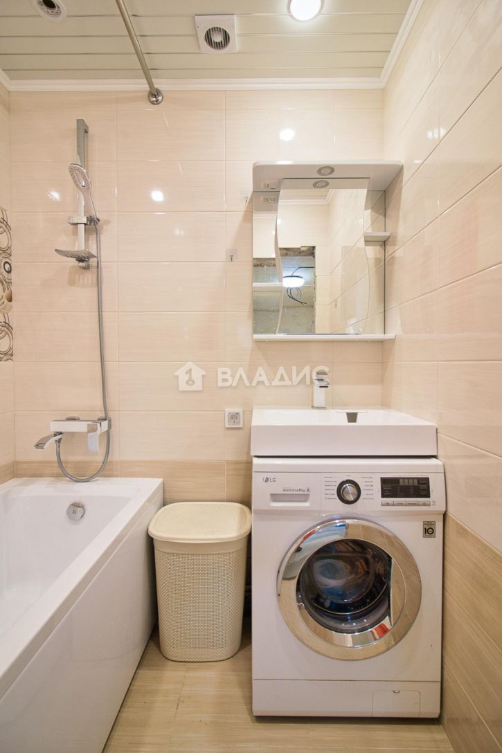 2-комн квартира Почаевская улица