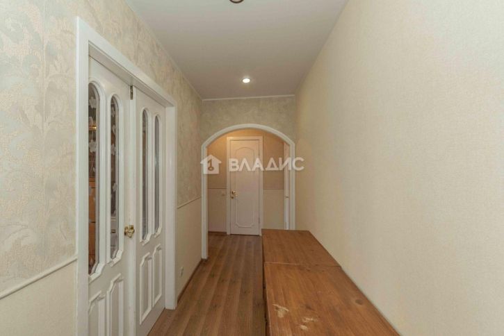 3-комн квартира улица Верхняя Дуброва