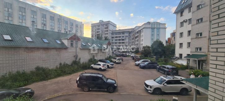 4-комн квартира улица Мира