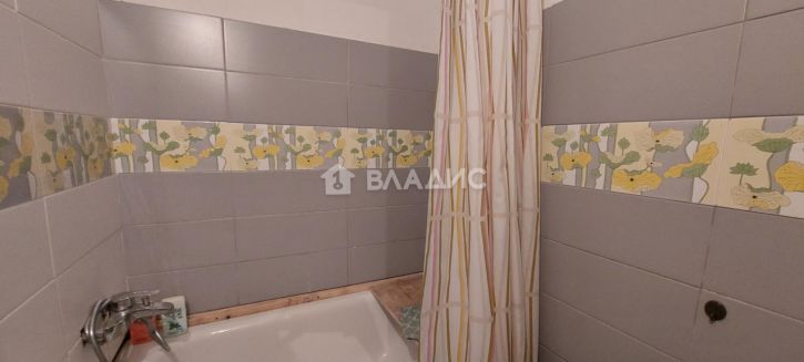 1-комн квартира улица Сурикова