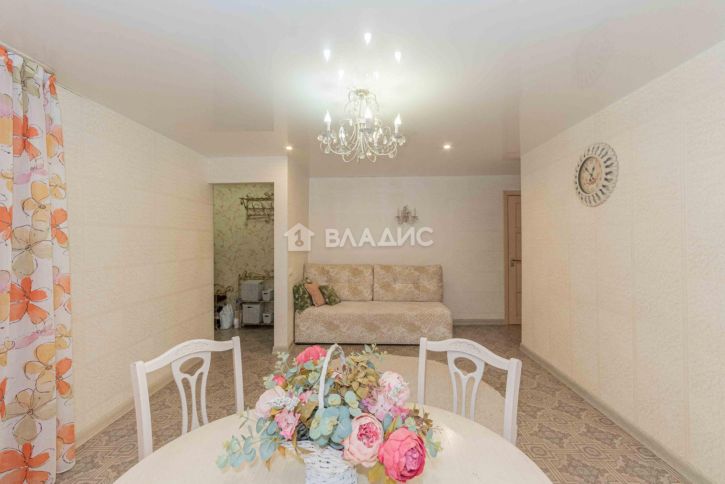 3-комн квартира проезд Лакина