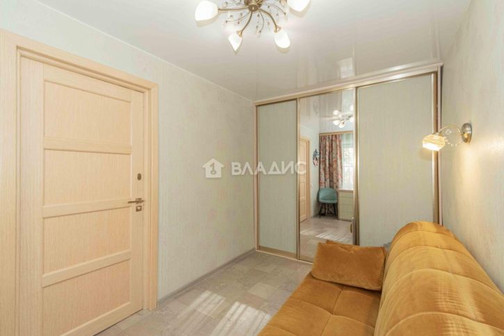 3-комн квартира проезд Лакина