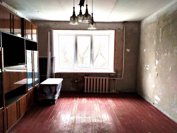 2-комн квартира улица Сурикова