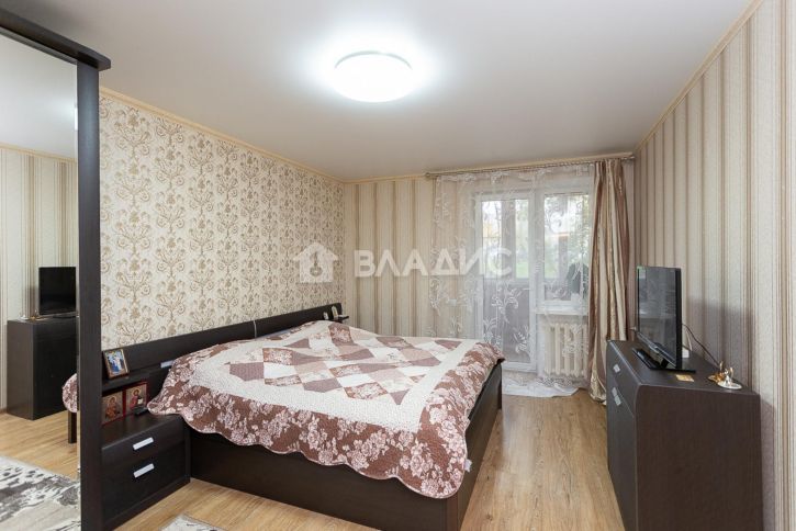 3-комн квартира улица Михалькова