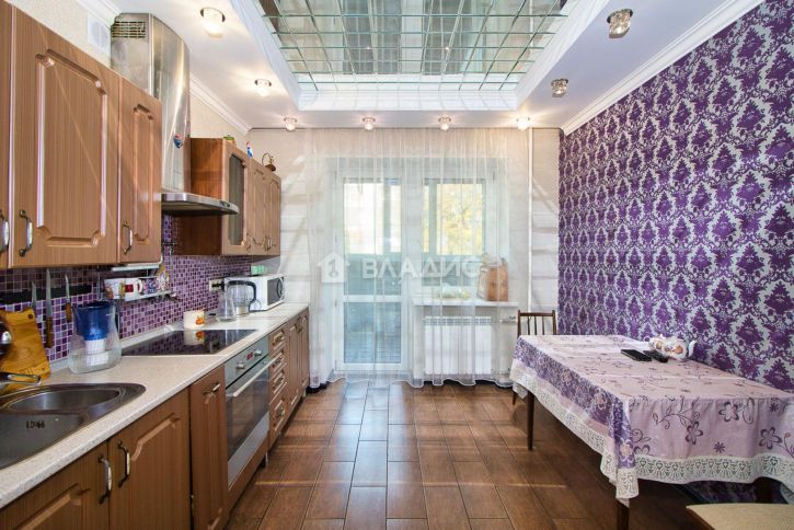 3-комн квартира улица Токарева