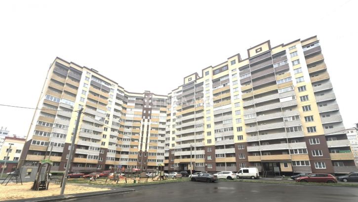 3-комн квартира улица Родионовка