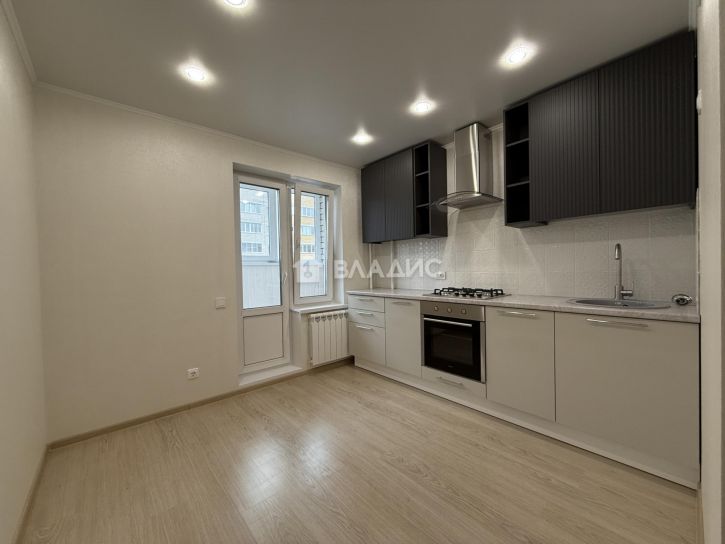 2-комн квартира улица Родионовка