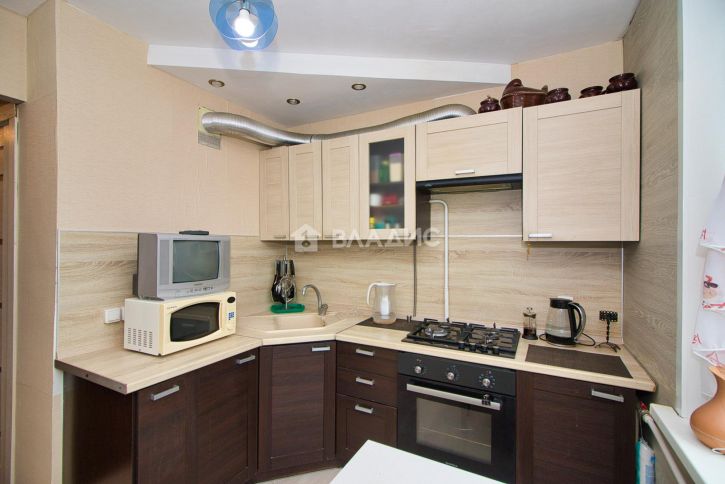 2-комн квартира Казарменная улица