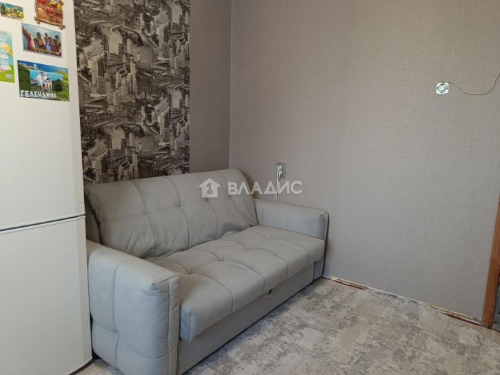 Комната улица Диктора Левитана