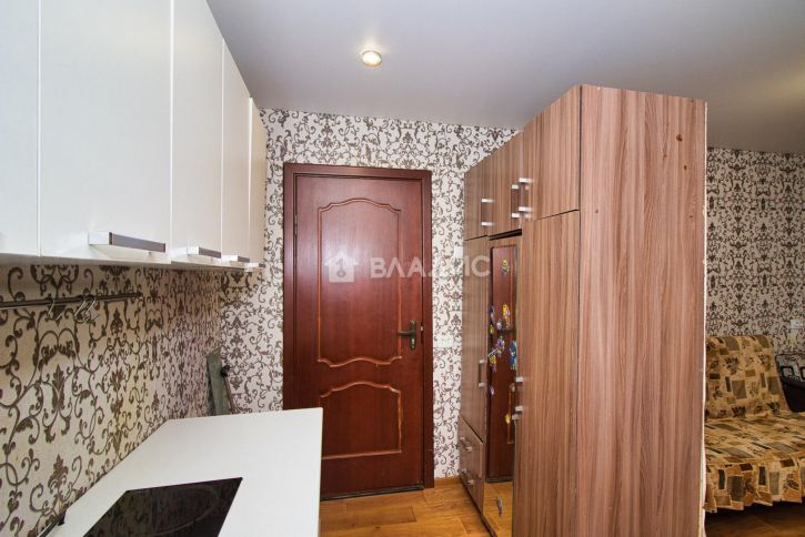 Комната улица Каманина