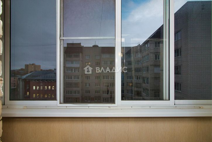 Комната улица Каманина