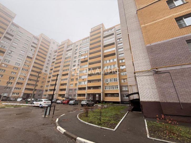 2-комн квартира улица Родионовка