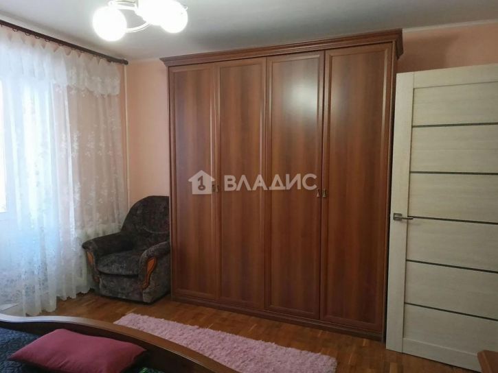 4-комн квартира улица Мира