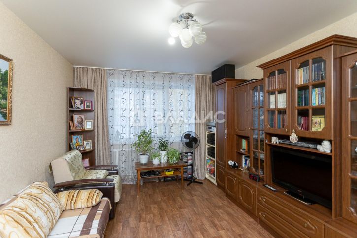 1-комн квартира улица Комиссарова